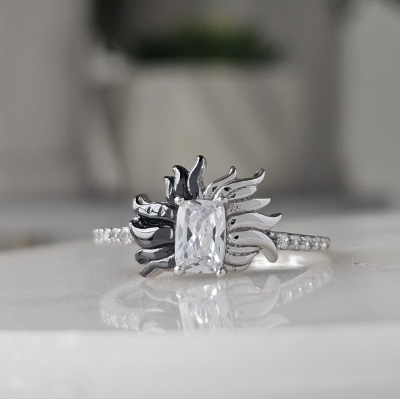 Disney Villians Cruella De Vil ring, 925 Sterling Silver Charmed Aroma RARE - Picture 4 of 10